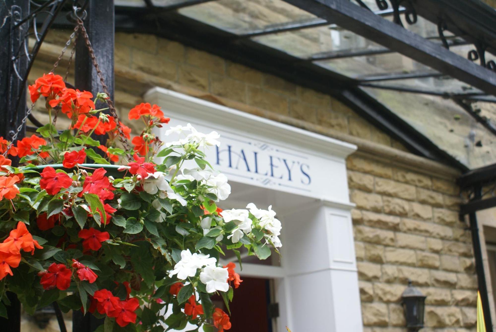 Haley'S Hotel Leeds  Dış mekan fotoğraf